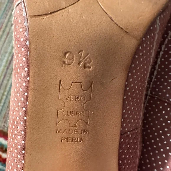 John Fluevog Poser Somani T-strap Heels - Picture 14 of 16